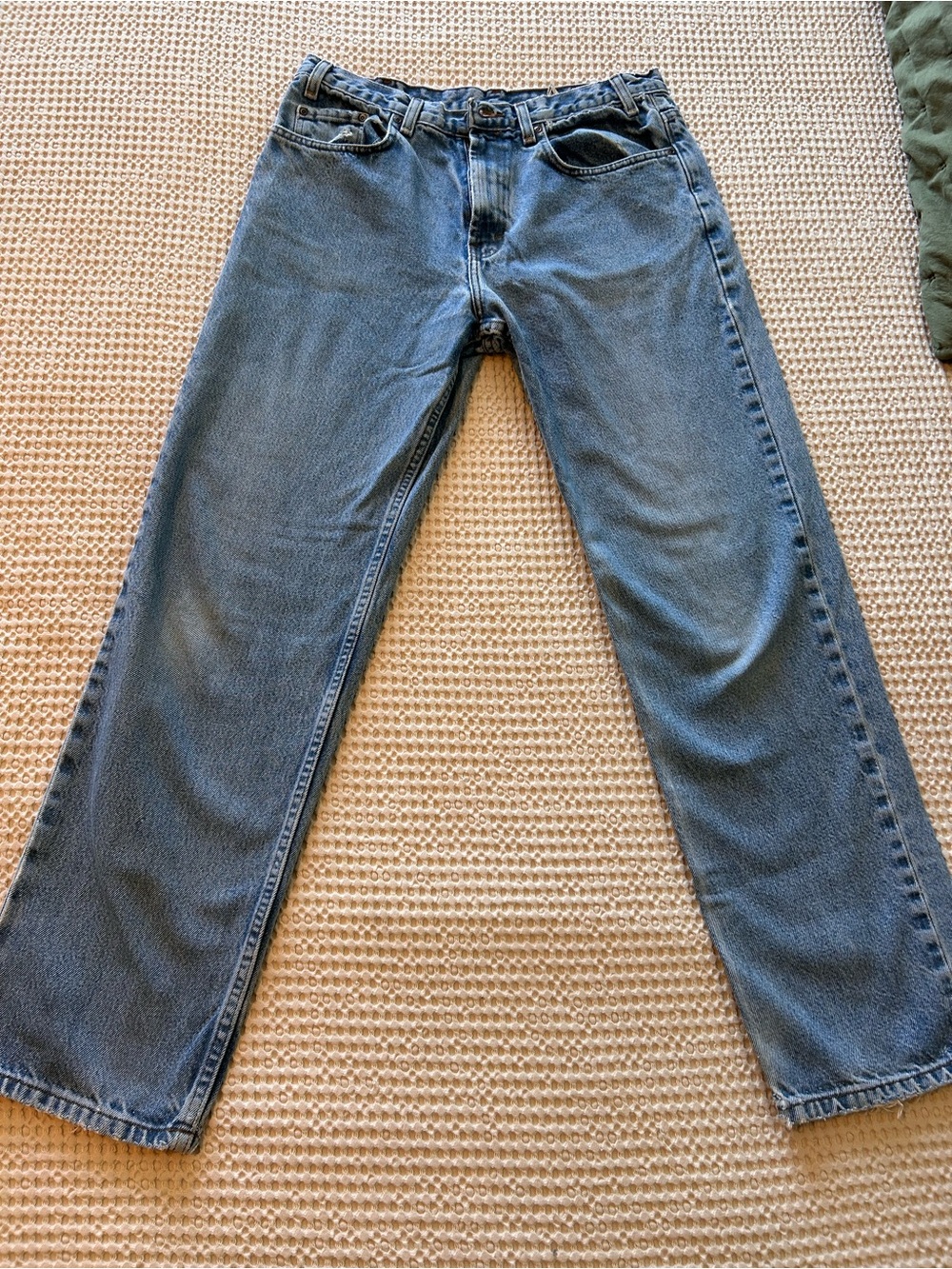 Kirkland Signature Men's Relaxed Jeans in Blue Denim